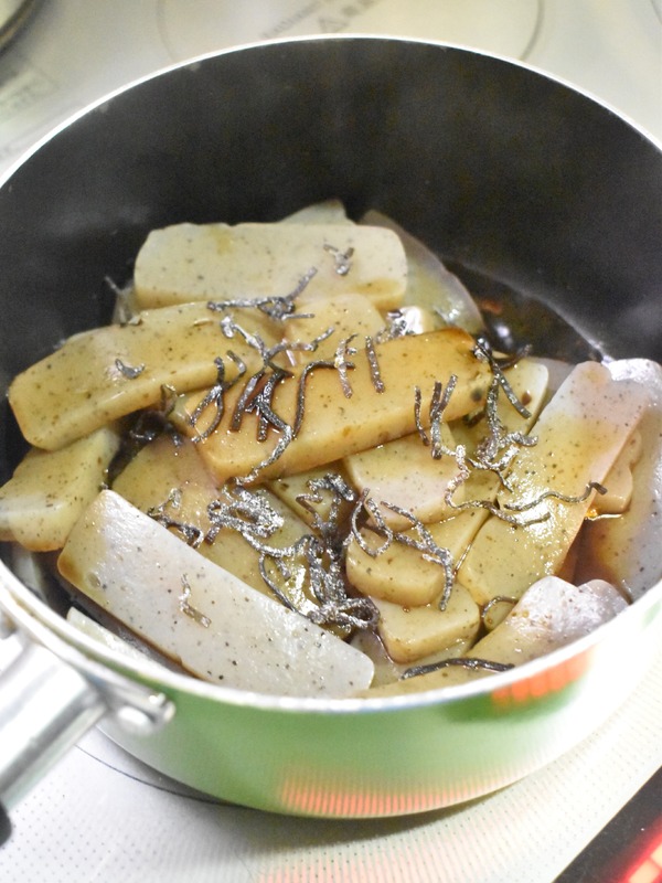 こんにゃくのにんにく醤油炒め (5)