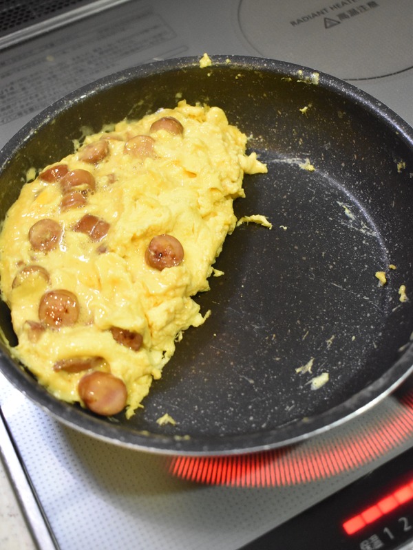 トマトとバジルのオムレツライス (6)