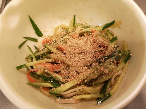 キュウリのカニカマの中華和え (3)