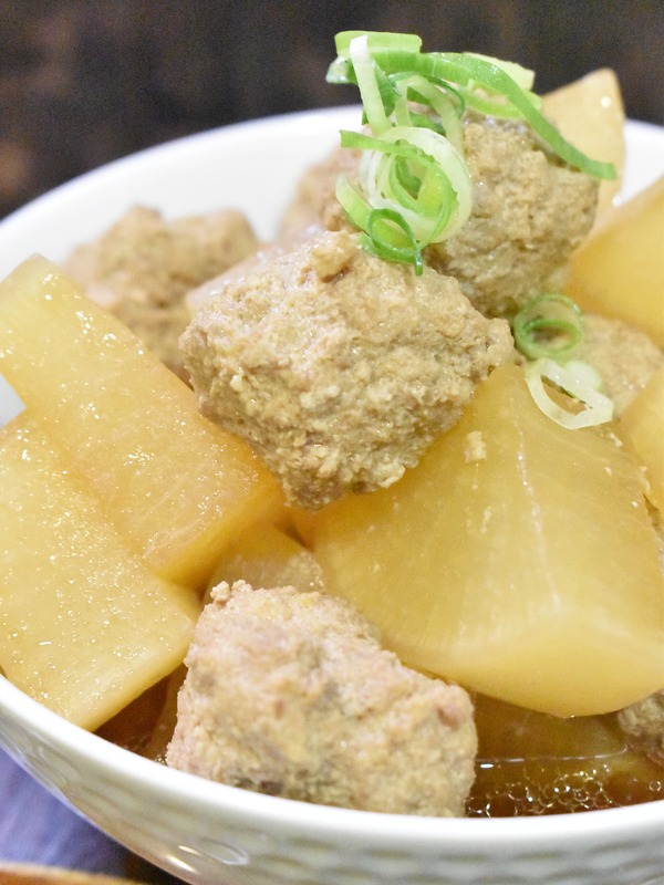大根と肉団子の煮物 (1)