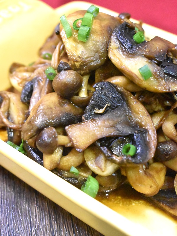 キノコのにんにくバター醤油 (1)