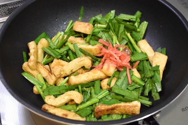 ニラと油揚げのさっぱり炒め (5)