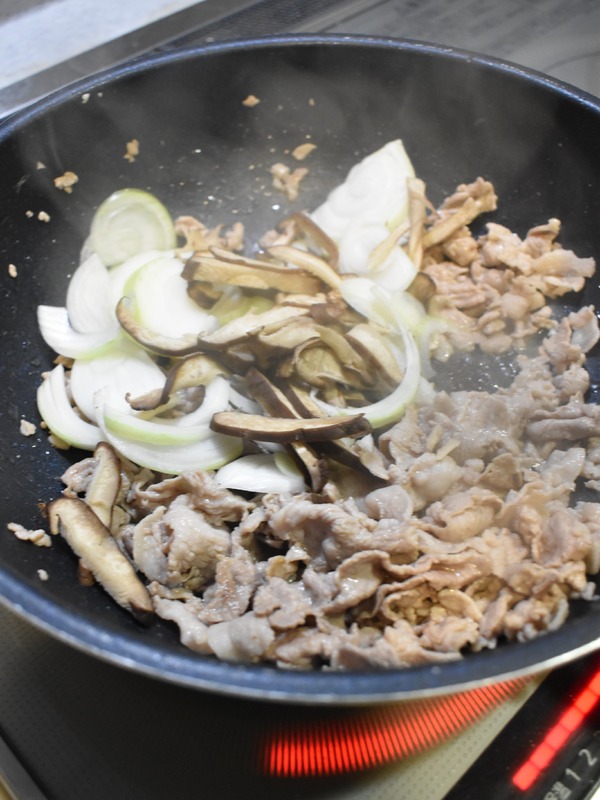 クリーミー豚丼 (3)