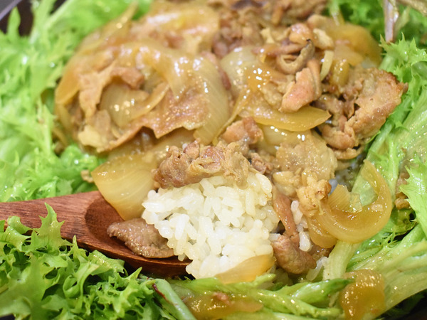 サラダ豚丼 (2)