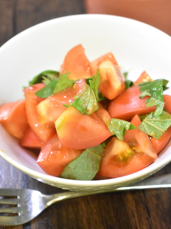 トマトのわさび醤油和え (2)