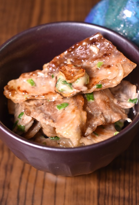 焼き豚にんにくマヨ (1)