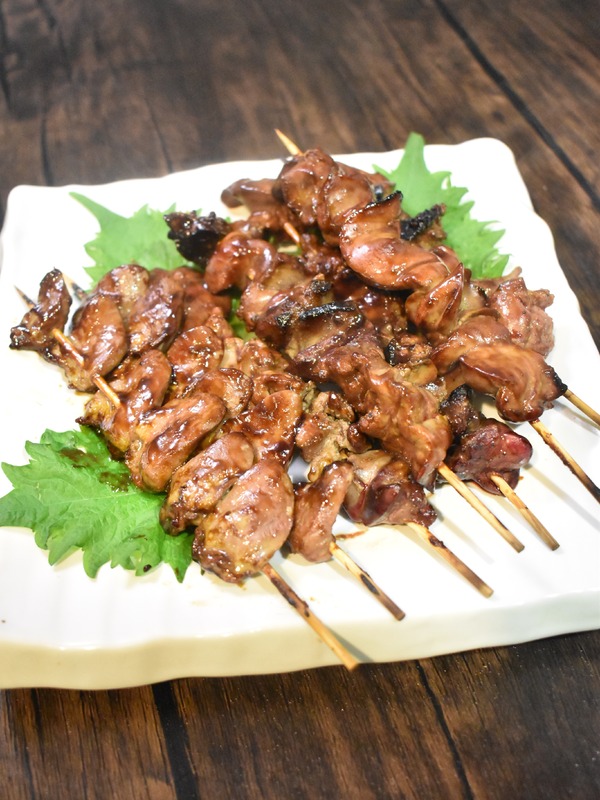 鶏肝串焼き (11)