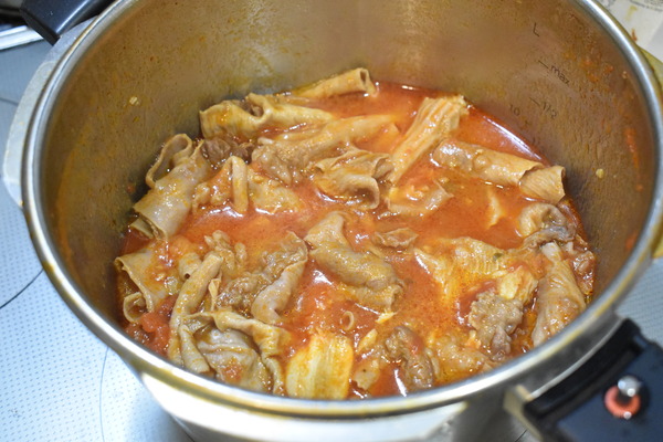 牛すじのトマト煮込み (7)