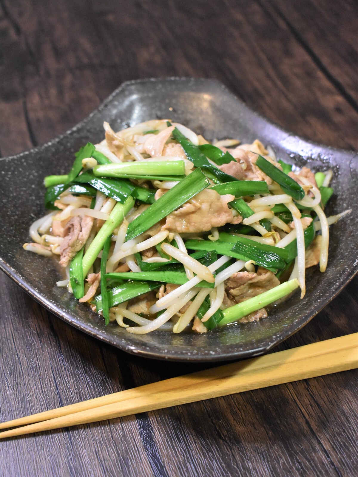焼肉のタレだけ！ニラ豚もやし炒め : 気まま料理で レシピとか Powered by ライブドアブログ