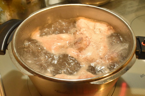 牛すじ肉のトマト煮込み (3)