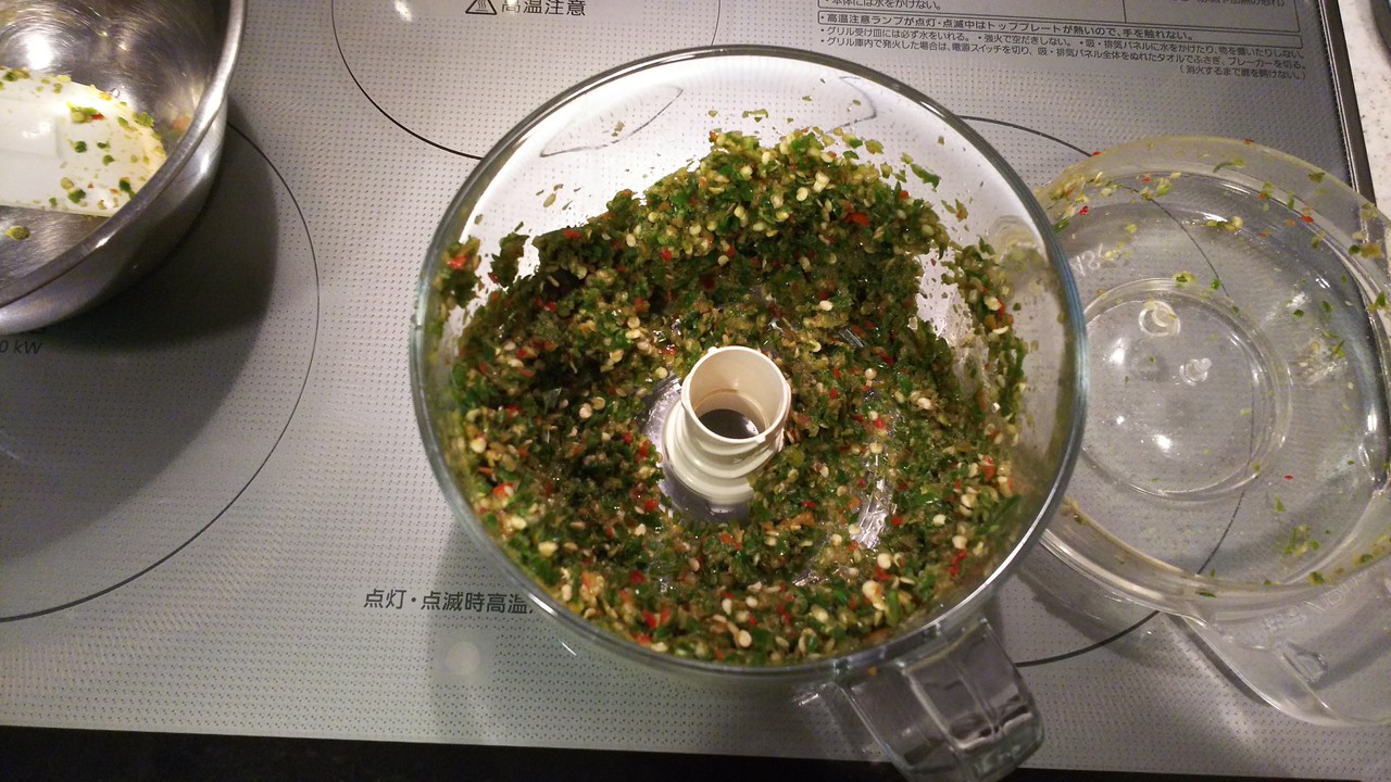 鷹の爪で柚子胡椒っぽいのを作ってみました 気まま料理で レシピとか Powered By ライブドアブログ 鷹の爪で柚子胡椒っぽいのを作ってみました 気まま料理で レシピとか Powered By ライブドアブログ