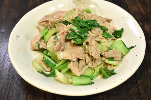 豚肉とチンゲン菜のオイスターソース炒め (6)