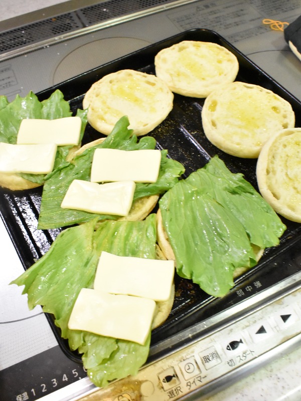 イングリッシュマフィンBLT (5)