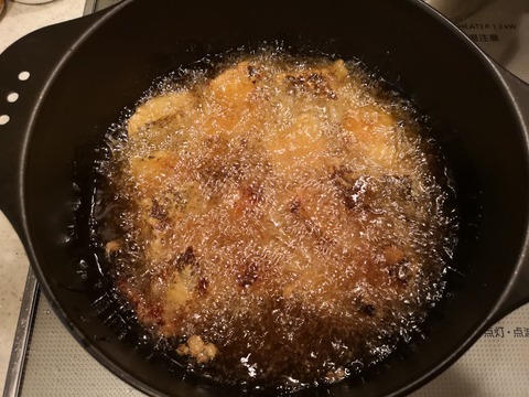 鮭の唐揚ピリ辛酢 (6)