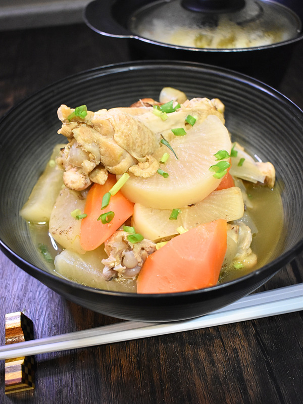 鶏手羽元の納豆のタレ煮 (2)