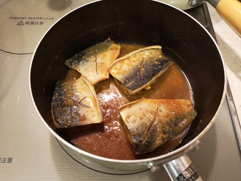 鯖のにんにく味噌煮 (7)