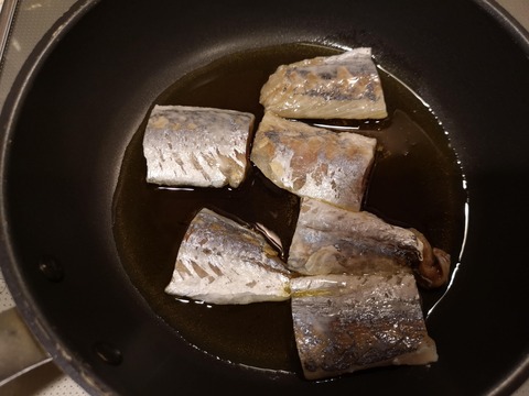 鯵の出汁ソース漬け (4)