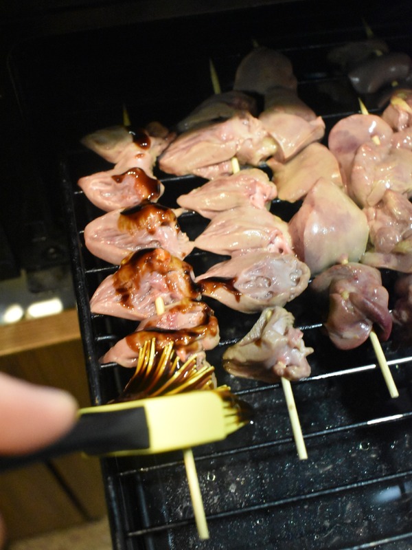 鶏肝串焼き (9)