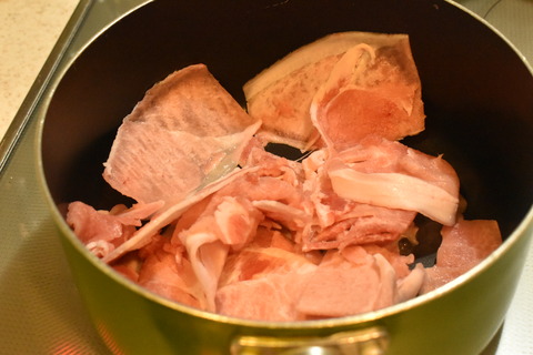 豚肉と車麩のにんにく味噌煮 (2)