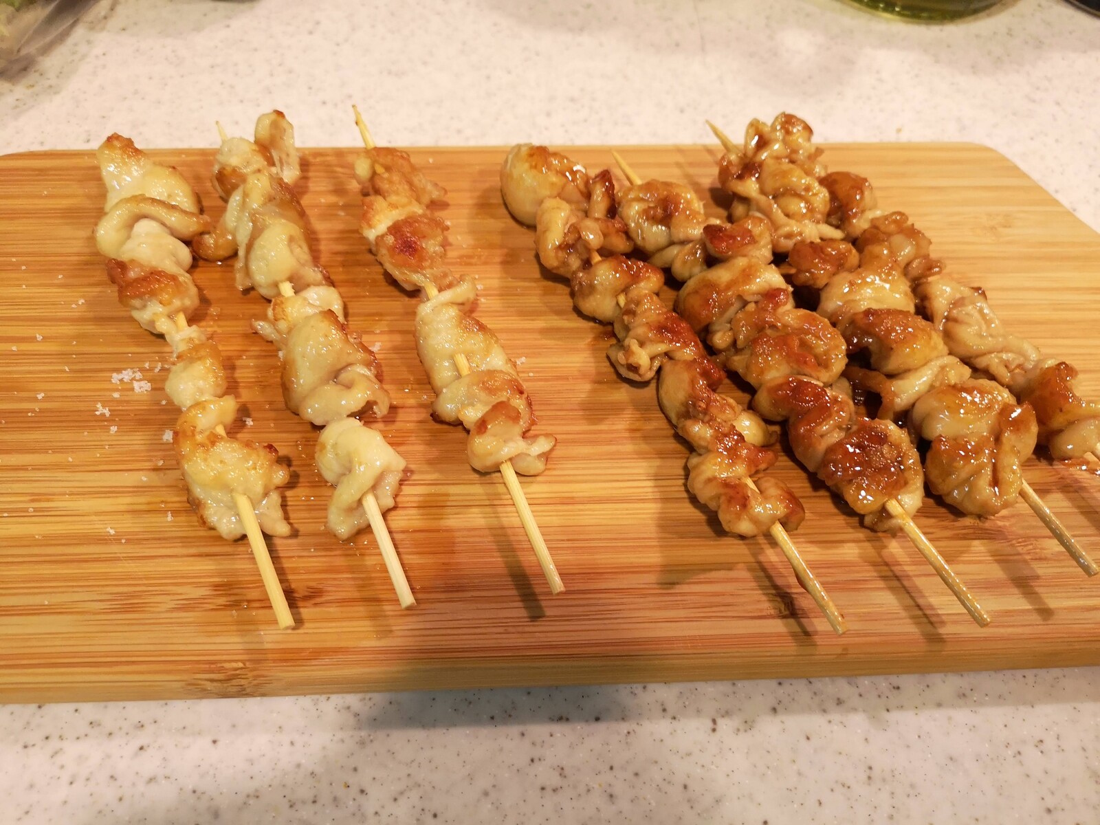 同時に作れる 鶏皮の焼き鳥 塩 タレ 気まま料理で レシピとか Powered By ライブドアブログ