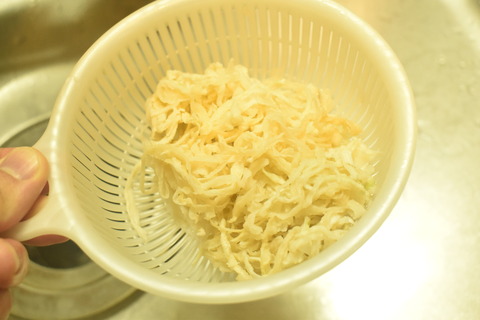 切り干し大根と白菜のサラダ (4)