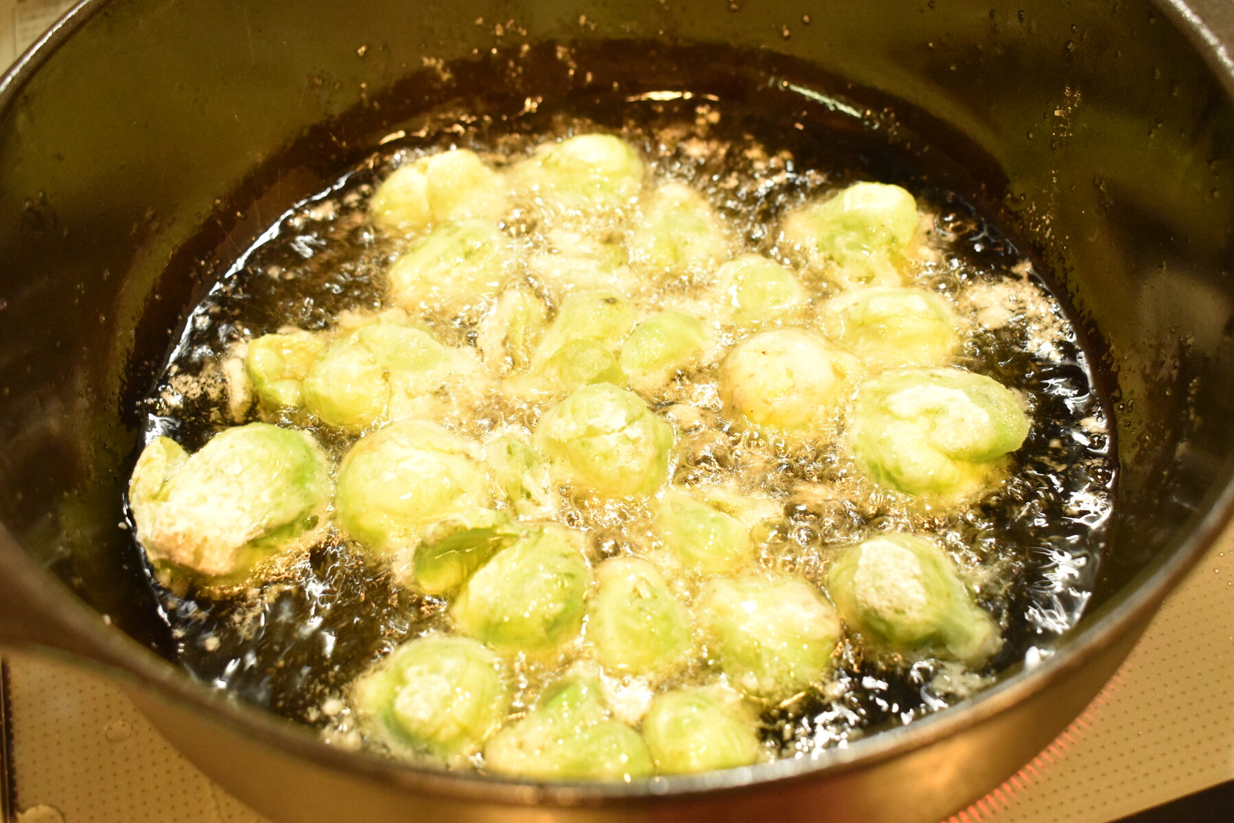 芽キャベツの揚げレシピ