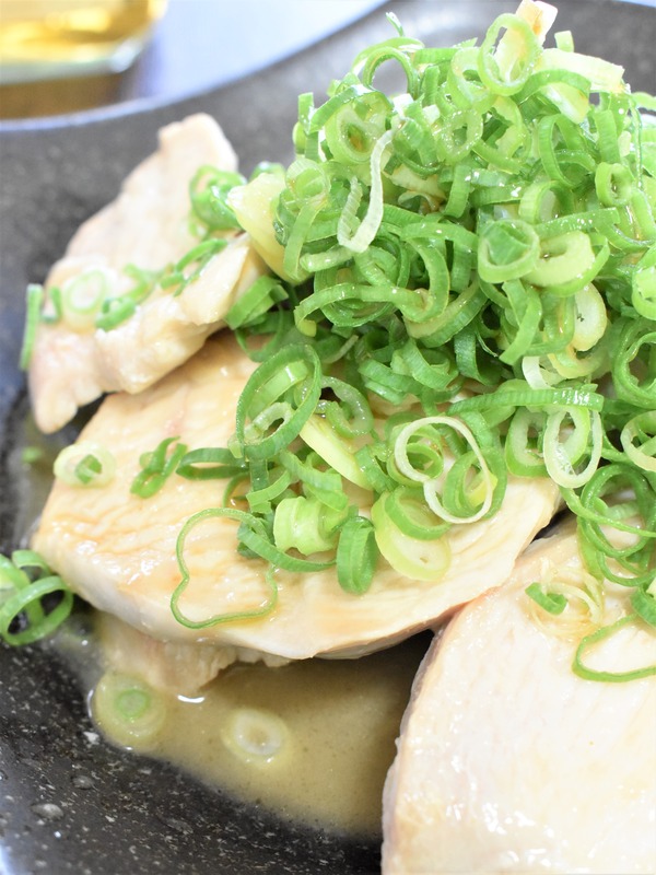 鶏むね肉のにんにく炒め (1)