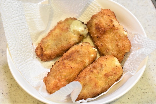 豚の紫蘇チーズフライ (7)