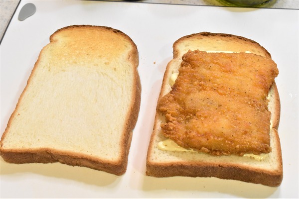 ファミチキサンド (4)