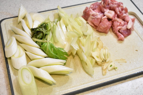 豚肉の香味野菜炒め (3)