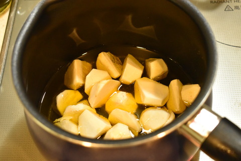 里芋素揚げ (3)