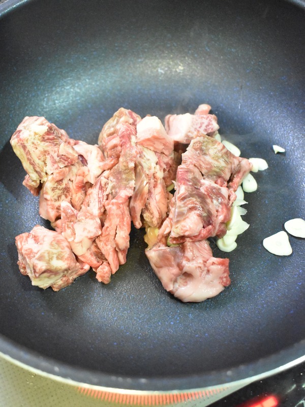 牛肉と白ねぎの醤油炒め (3)