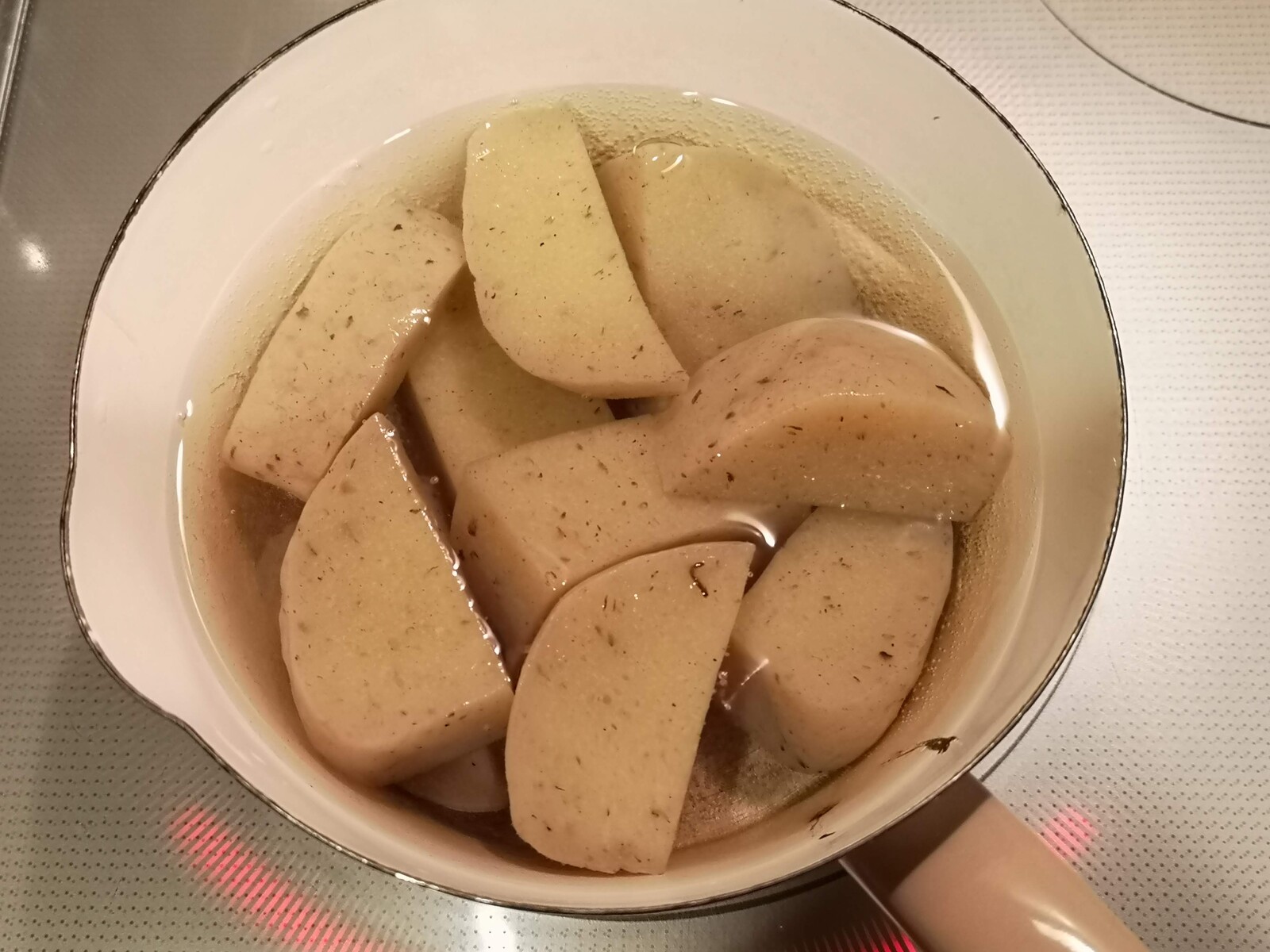 味がよく染みてる 玉こんにゃくと牛肉の煮物 気まま料理で レシピとか Powered By ライブドアブログ