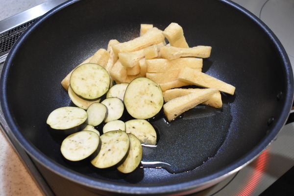 茄子の味噌パスタ (3)