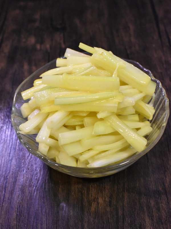 セロリのからし和え (5)