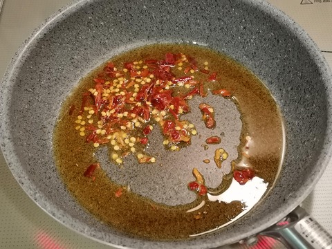 激辛オイスター豆腐 (3)