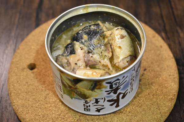 鯖缶のラム酒焼き (4)