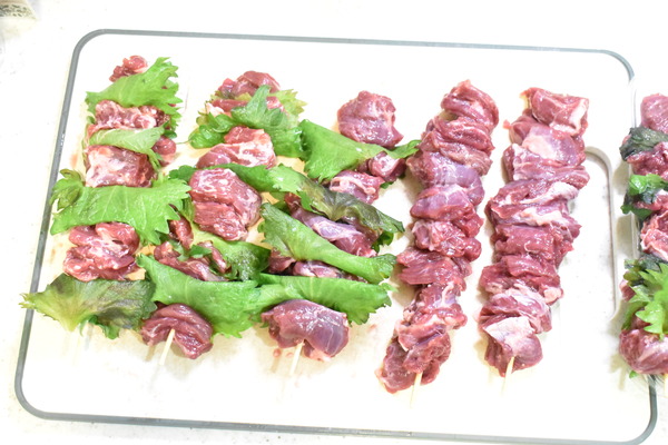 ハラミの串焼き (3)