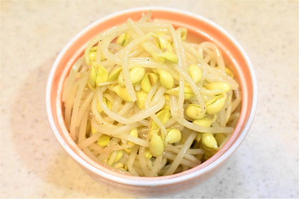 豆もやしの辛子あえ (6)