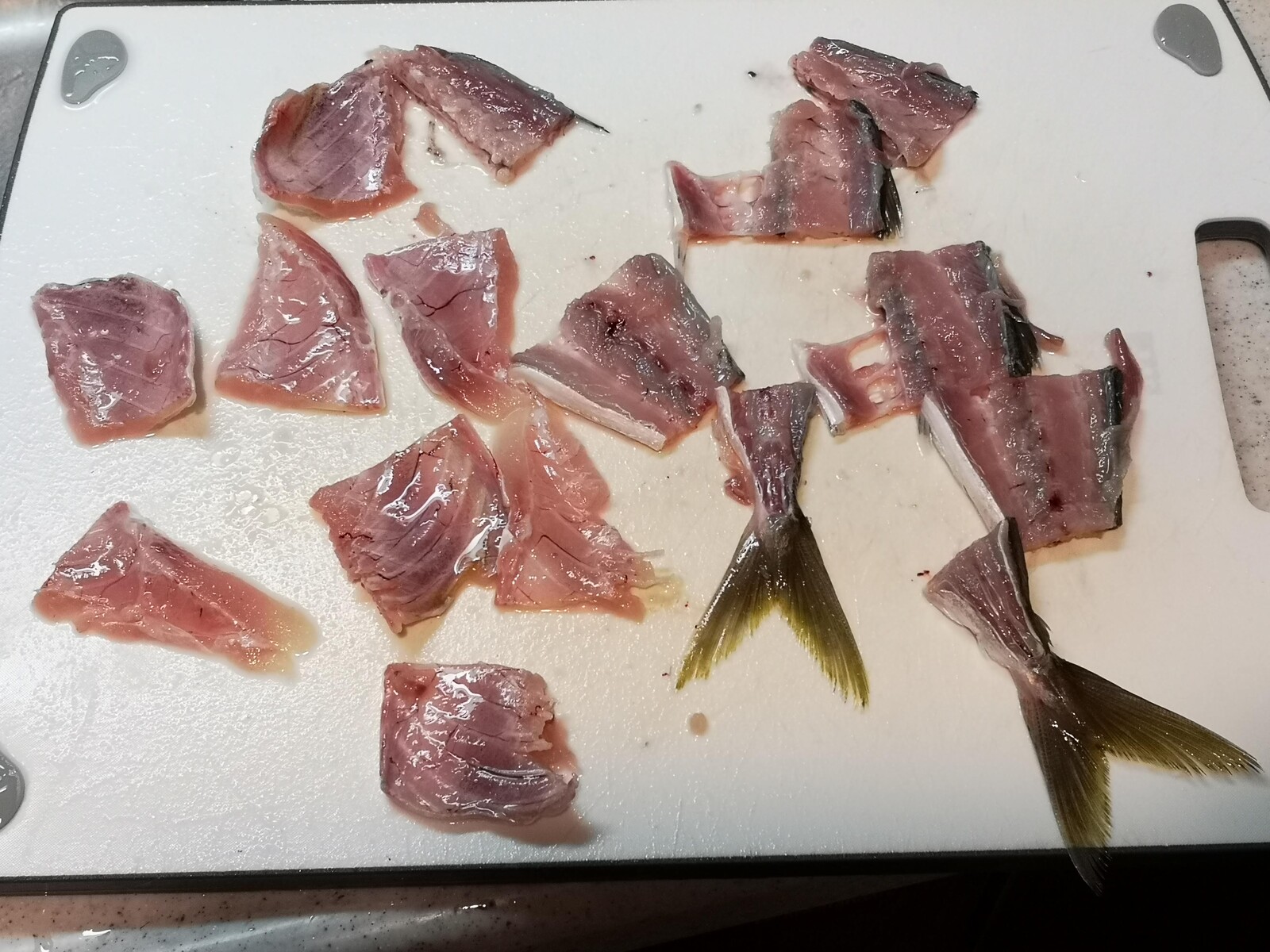 捨てずに無駄なく頂きます 鯵の骨せんべい 気まま料理で レシピとか Powered By ライブドアブログ