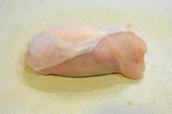 鶏むね肉のレーズンロール (5)