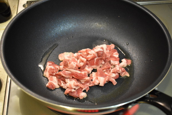 豚肉とピーマンの甘辛丼 (3)