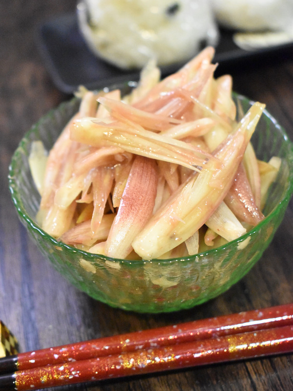 みょうがの梅肉和え (2)