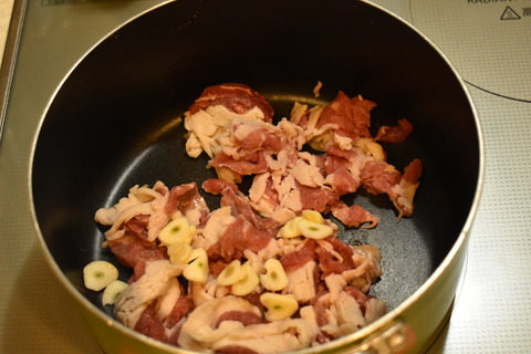牛肉とキャベツのソース炒め煮 (3)