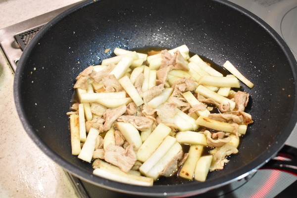 大根と豚肉のおかか炒め煮 (4)