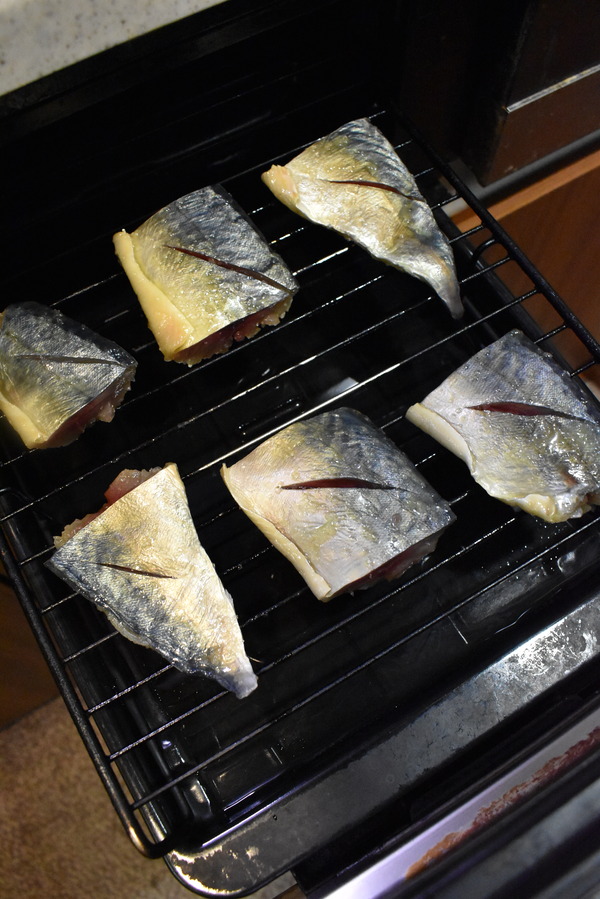 鯖のオイル焼き (4)