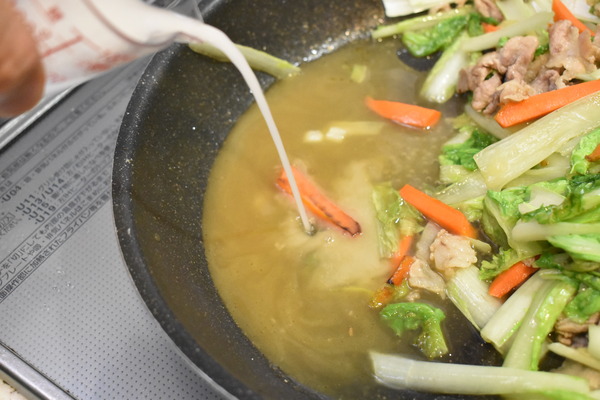 白菜と豚肉の中華炒め (5)