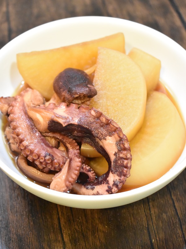 タコと大根の煮物 (6)
