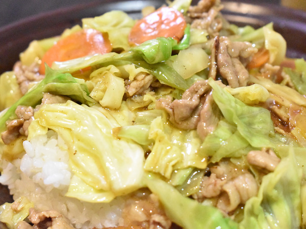 豚とキャベツのあんかけ丼 (2)