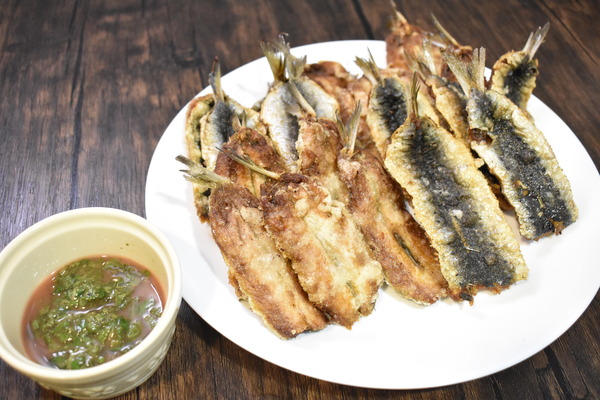 鰯の唐揚梅紫蘇ソース (9)